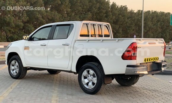Ra Imported Toyota Hilux funfun Ọkọ̀ in Import - Dubai ni Ashanti Ra Imported Toyota Hilux funfun Ọkọ̀ in Import - Dubai ni Ashanti