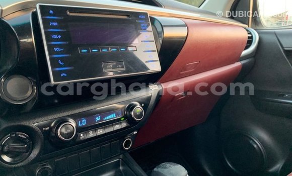 Ra Imported Toyota Hilux funfun Ọkọ̀ in Import - Dubai ni Ashanti Ra Imported Toyota Hilux funfun Ọkọ̀ in Import - Dubai ni Ashanti