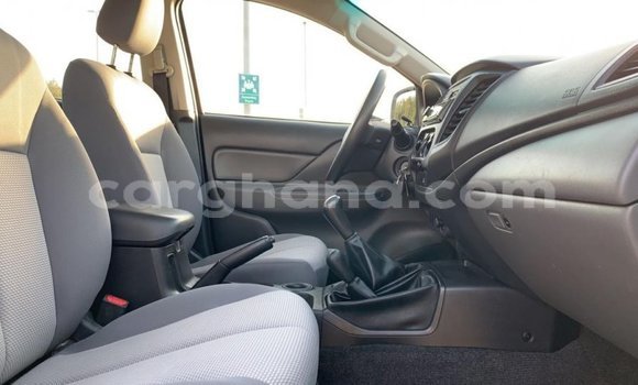 Ra Imported Mitsubishi L200 funfun Ọkọ̀ in Import - Dubai ni Ashanti Ra Imported Mitsubishi L200 funfun Ọkọ̀ in Import - Dubai ni Ashanti