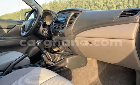 Ra Imported Mitsubishi L200 funfun Ọkọ̀ in Import - Dubai ni Ashanti Ra Imported Mitsubishi L200 funfun Ọkọ̀ in Import - Dubai ni Ashanti
