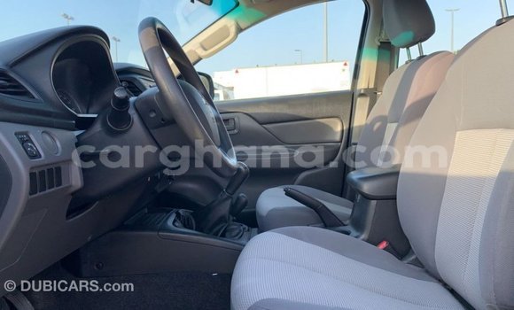 Ra Imported Mitsubishi L200 funfun Ọkọ̀ in Import - Dubai ni Ashanti Ra Imported Mitsubishi L200 funfun Ọkọ̀ in Import - Dubai ni Ashanti