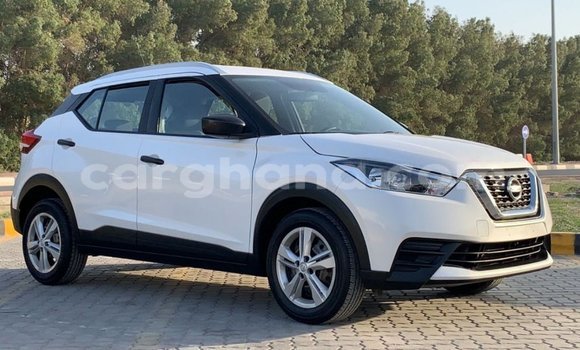 Ra Imported Nissan Evalia funfun Ọkọ̀ akẹ́rù ńlá in Import - Dubai ni Ashanti Ra Imported Nissan Evalia funfun Ọkọ̀ akẹ́rù ńlá in Import - Dubai ni Ashanti