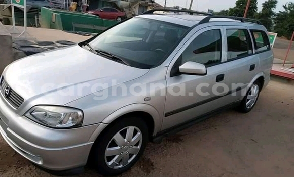 Ra Àlòkù Opel Astra Miiran Ọkọ̀ in Accra ni Greater Accra Ra Àlòkù Opel Astra Miiran Ọkọ̀ in Accra ni Greater Accra