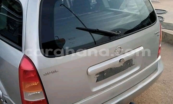Ra Àlòkù Opel Astra Miiran Ọkọ̀ in Accra ni Greater Accra Ra Àlòkù Opel Astra Miiran Ọkọ̀ in Accra ni Greater Accra