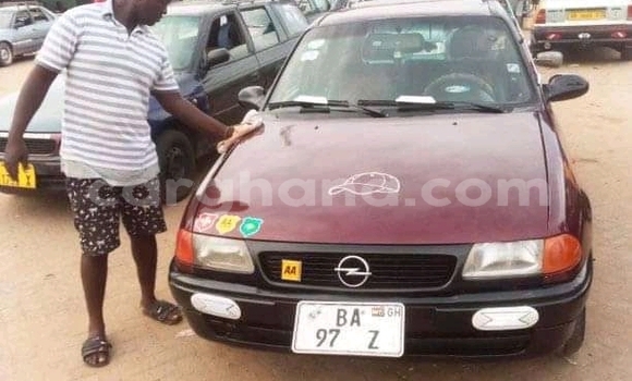 Ra Àlòkù Opel Astra Miiran Ọkọ̀ in Accra ni Greater Accra Ra Àlòkù Opel Astra Miiran Ọkọ̀ in Accra ni Greater Accra