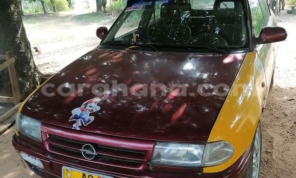 Sayi Na hannu Opel Astra Sauran Mota in Accra a Greater Accra