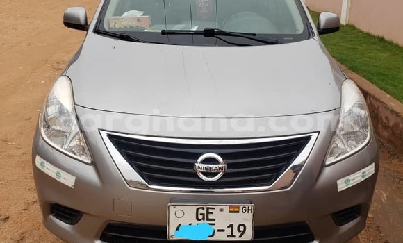 Sayi Na hannu Nissan Versa Azurfa Mota in Adenta a Greater Accra Sayi Na hannu Nissan Versa Azurfa Mota in Adenta a Greater Accra