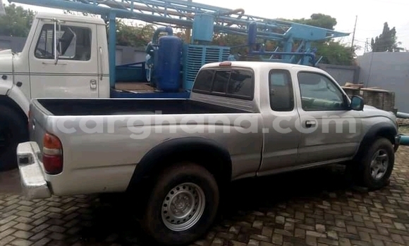 Ra Àlòkù Toyota Tacoma Miiran Ọkọ̀ in Accra ni Greater Accra Ra Àlòkù Toyota Tacoma Miiran Ọkọ̀ in Accra ni Greater Accra