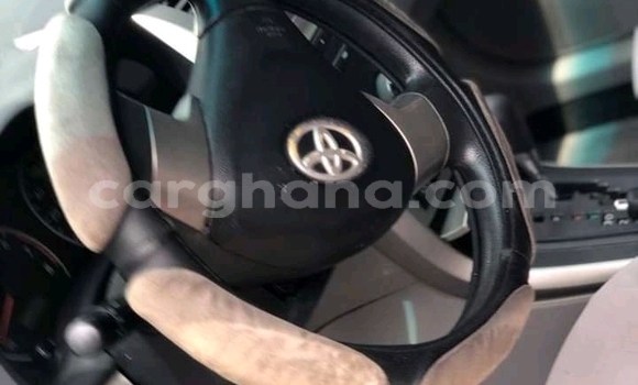 Buy Used Toyota Tacoma White Car in Accra in Greater Accra Buy Used Toyota Tacoma White Car in Accra in Greater Accra