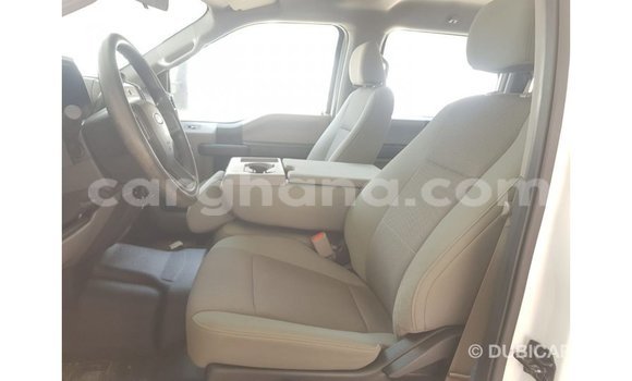 Ra Imported Ford Club Wagon funfun Ọkọ̀ in Import - Dubai ni Ashanti Ra Imported Ford Club Wagon funfun Ọkọ̀ in Import - Dubai ni Ashanti