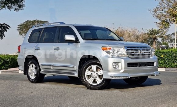 Sayi Imported Toyota Land Cruiser Sauran Mota in Import - Dubai a Ashanti