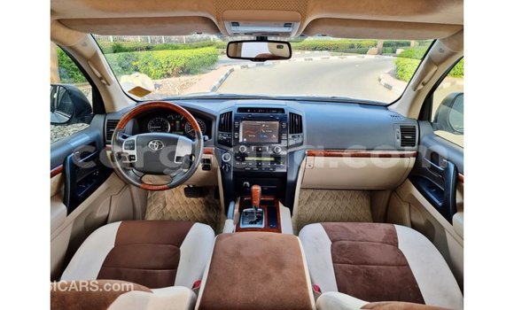 Ra Imported Toyota Land Cruiser Miiran Ọkọ̀ in Import - Dubai ni Ashanti Ra Imported Toyota Land Cruiser Miiran Ọkọ̀ in Import - Dubai ni Ashanti