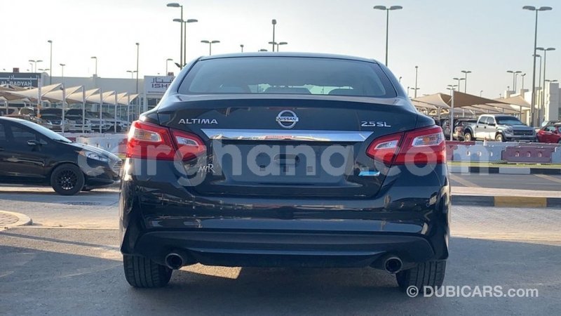 Big with watermark nissan altima ashanti import dubai 41292