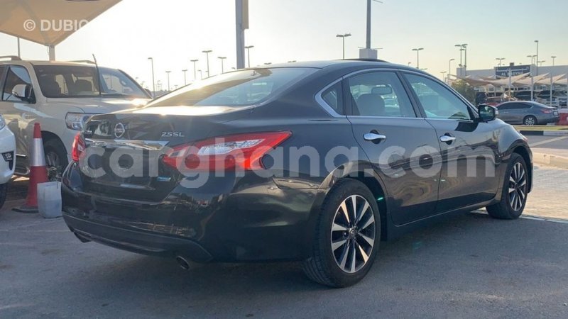 Big with watermark nissan altima ashanti import dubai 41292