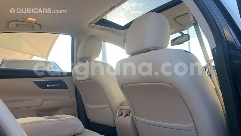 Big with watermark nissan altima ashanti import dubai 41292