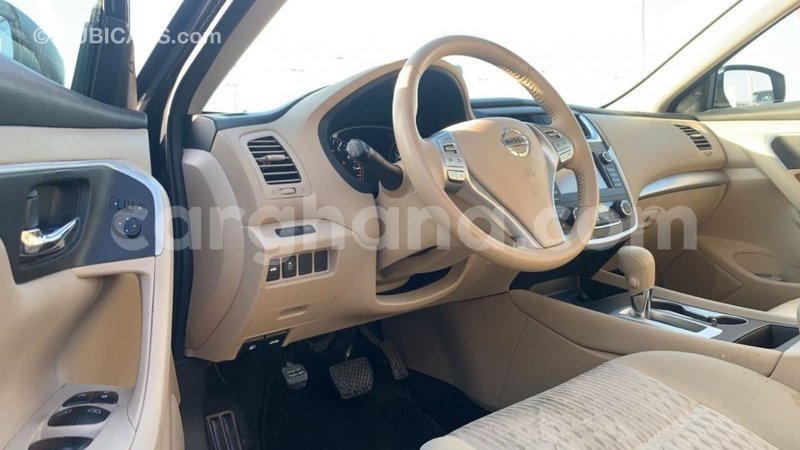 Big with watermark nissan altima ashanti import dubai 41292