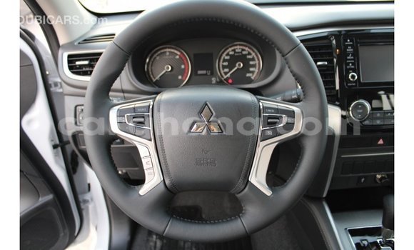 Ra Imported Mitsubishi L200 Brown Ọkọ̀ in Import - Dubai ni Ashanti Ra Imported Mitsubishi L200 Brown Ọkọ̀ in Import - Dubai ni Ashanti