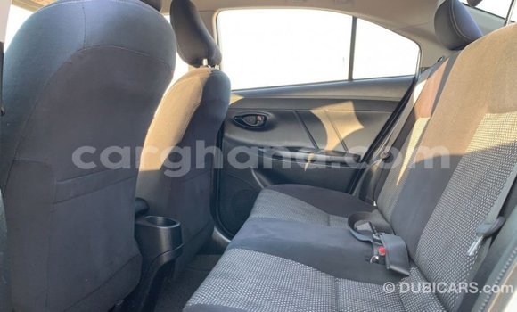 Ra Imported Toyota Yaris funfun Ọkọ̀ in Import - Dubai ni Ashanti Ra Imported Toyota Yaris funfun Ọkọ̀ in Import - Dubai ni Ashanti