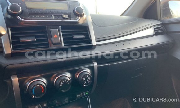 Ra Imported Toyota Yaris funfun Ọkọ̀ in Import - Dubai ni Ashanti Ra Imported Toyota Yaris funfun Ọkọ̀ in Import - Dubai ni Ashanti