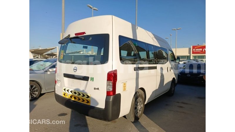 Big with watermark nissan urvan ashanti import dubai 41303