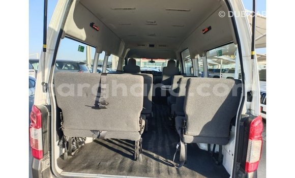 Buy Import Nissan Urvan White Car in Import - Dubai in Ashanti Buy Import Nissan Urvan White Car in Import - Dubai in Ashanti