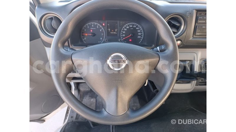 Big with watermark nissan urvan ashanti import dubai 41303