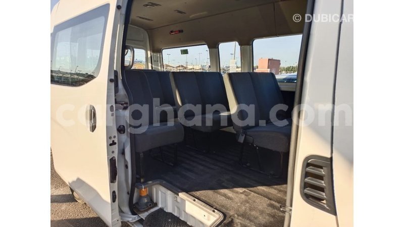 Big with watermark nissan urvan ashanti import dubai 41303