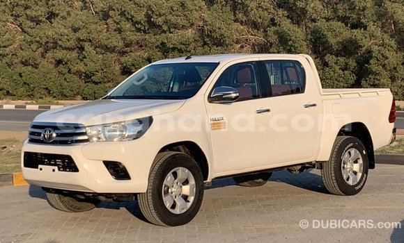 Ra Imported Toyota Hilux funfun Ọkọ̀ in Import - Dubai ni Ashanti Ra Imported Toyota Hilux funfun Ọkọ̀ in Import - Dubai ni Ashanti