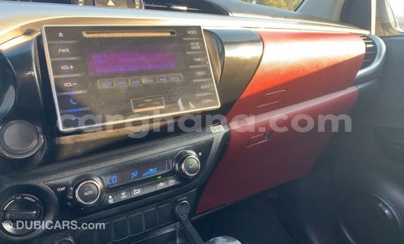 Ra Imported Toyota Hilux funfun Ọkọ̀ in Import - Dubai ni Ashanti Ra Imported Toyota Hilux funfun Ọkọ̀ in Import - Dubai ni Ashanti