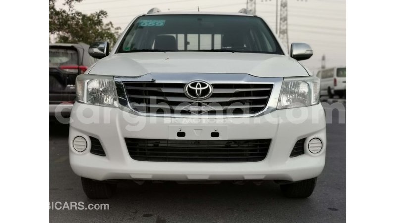 Big with watermark toyota hilux ashanti import dubai 41306