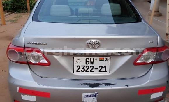 Sayi Na hannu Toyota Corolla Azurfa Mota in Accra a Greater Accra Sayi Na hannu Toyota Corolla Azurfa Mota in Accra a Greater Accra