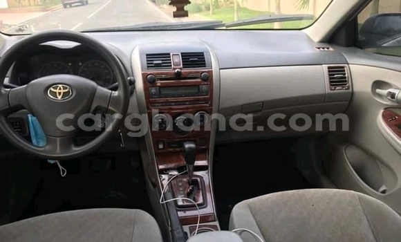 Sayi Na hannu Toyota Corolla Azurfa Mota in Accra a Greater Accra Sayi Na hannu Toyota Corolla Azurfa Mota in Accra a Greater Accra