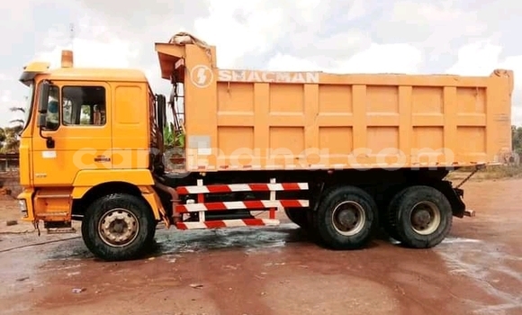 Sayi Na hannu Scania R420 Sauran Babbar mota in Accra a Greater Accra Sayi Na hannu Scania R420 Sauran Babbar mota in Accra a Greater Accra