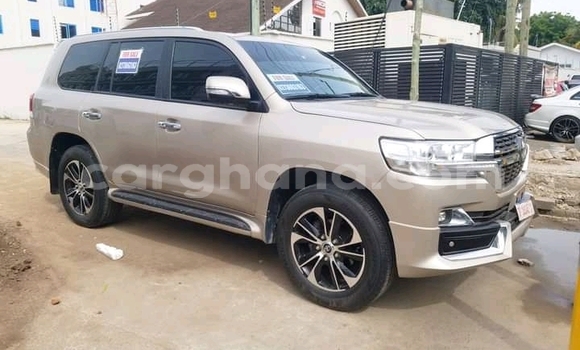 Ra Àlòkù Toyota Land Cruiser Miiran Ọkọ̀ in Accra ni Greater Accra Ra Àlòkù Toyota Land Cruiser Miiran Ọkọ̀ in Accra ni Greater Accra