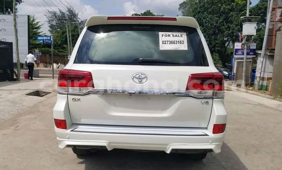 Buy Used Toyota Land Cruiser White Car in Accra in Greater Accra Buy Used Toyota Land Cruiser White Car in Accra in Greater Accra