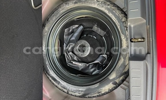 Sayi Na hannu Toyota Vitz Red Mota in Sekondi–Takoradi Metropolitan a Yamma Sayi Na hannu Toyota Vitz Red Mota in Sekondi–Takoradi Metropolitan a Yamma