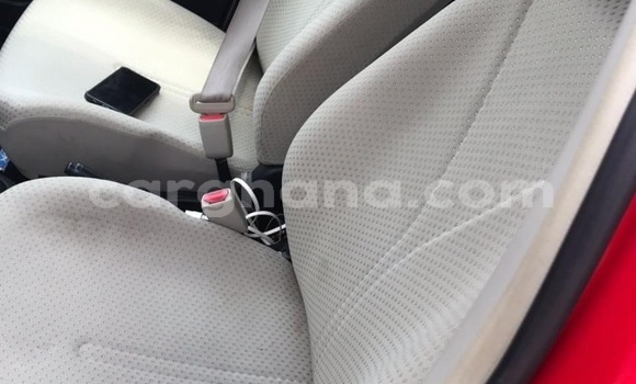 Sayi Na hannu Toyota Vitz Red Mota in Sekondi–Takoradi Metropolitan a Yamma Sayi Na hannu Toyota Vitz Red Mota in Sekondi–Takoradi Metropolitan a Yamma