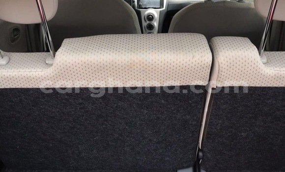 Sayi Na hannu Toyota Vitz Red Mota in Sekondi–Takoradi Metropolitan a Yamma Sayi Na hannu Toyota Vitz Red Mota in Sekondi–Takoradi Metropolitan a Yamma