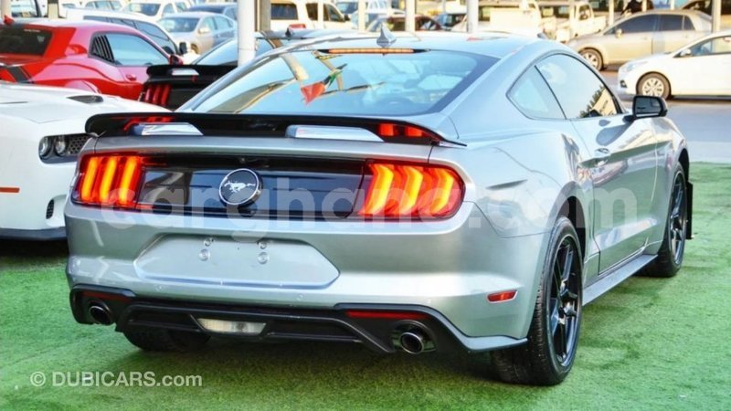 Big with watermark ford mustang ashanti import dubai 41391