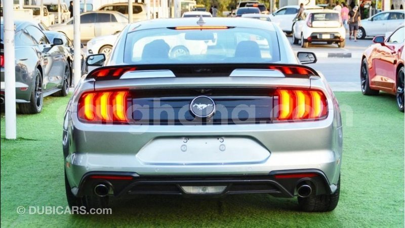 Big with watermark ford mustang ashanti import dubai 41391