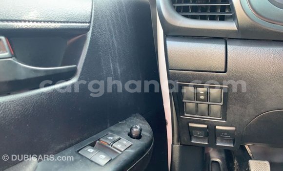 Sayi Imported Toyota Hilux White Mota in Import - Dubai a Ashanti Sayi Imported Toyota Hilux White Mota in Import - Dubai a Ashanti