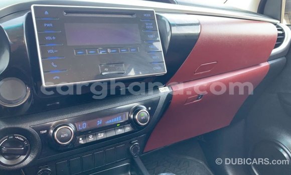 Ra Imported Toyota Hilux funfun Ọkọ̀ in Import - Dubai ni Ashanti Ra Imported Toyota Hilux funfun Ọkọ̀ in Import - Dubai ni Ashanti
