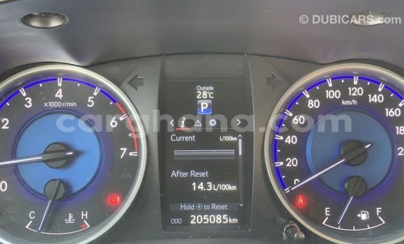 Ra Imported Toyota Hilux funfun Ọkọ̀ in Import - Dubai ni Ashanti Ra Imported Toyota Hilux funfun Ọkọ̀ in Import - Dubai ni Ashanti