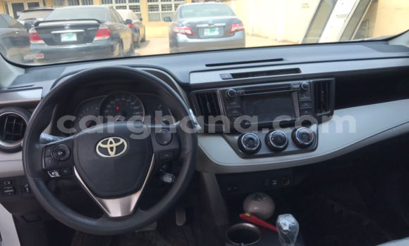 Buy Used Toyota RAV4 White Car in Tema in Greater Accra Buy Used Toyota RAV4 White Car in Tema in Greater Accra
