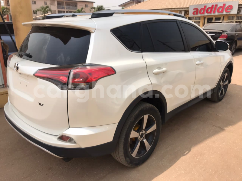 Big with watermark toyota rav4 greater accra tema 41400