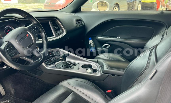 Sayi Na hannu Dodge Challenger White Mota in Tema a Greater Accra Sayi Na hannu Dodge Challenger White Mota in Tema a Greater Accra