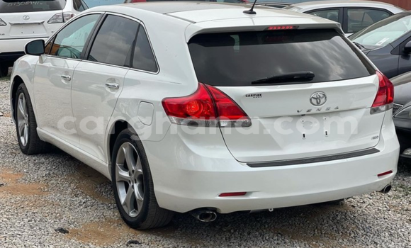 Sayi Na hannu Toyota Venza White Mota in Tema a Greater Accra Sayi Na hannu Toyota Venza White Mota in Tema a Greater Accra