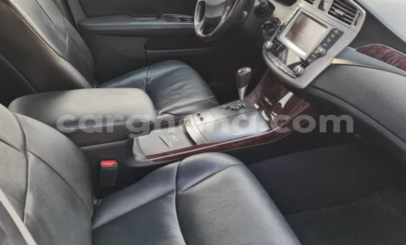 Sayi Na hannu Toyota Avalon Black Mota in Tema a Greater Accra Sayi Na hannu Toyota Avalon Black Mota in Tema a Greater Accra