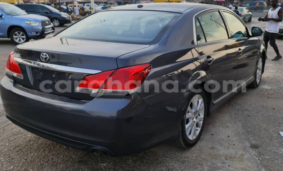 Sayi Na hannu Toyota Avalon Black Mota in Tema a Greater Accra Sayi Na hannu Toyota Avalon Black Mota in Tema a Greater Accra