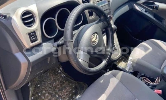 Buy Used Toyota Matrix Blue Car in Sekondi–Takoradi Metropolitan in Western Buy Used Toyota Matrix Blue Car in Sekondi–Takoradi Metropolitan in Western